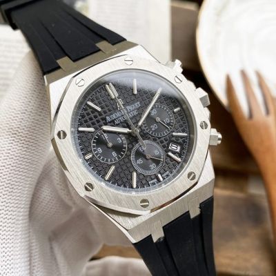 Replica Audemars Piguet Royal Oak 44mm Chronograph Black Face Black Rubber Strap Watch