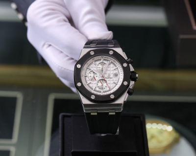 Replica Audemars Piguet Royal Oak SS Black Chronograph Dial 42mm Automatic Watch